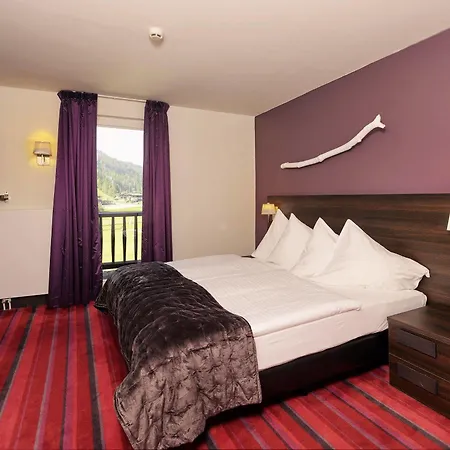 Wetterstein Seefeld Отель Зеефельд в Тироле